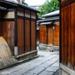 京都の街並み　石畳の路地