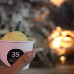 カンガラーの谷　鍾乳洞の洞窟カフェのアイスクリーム