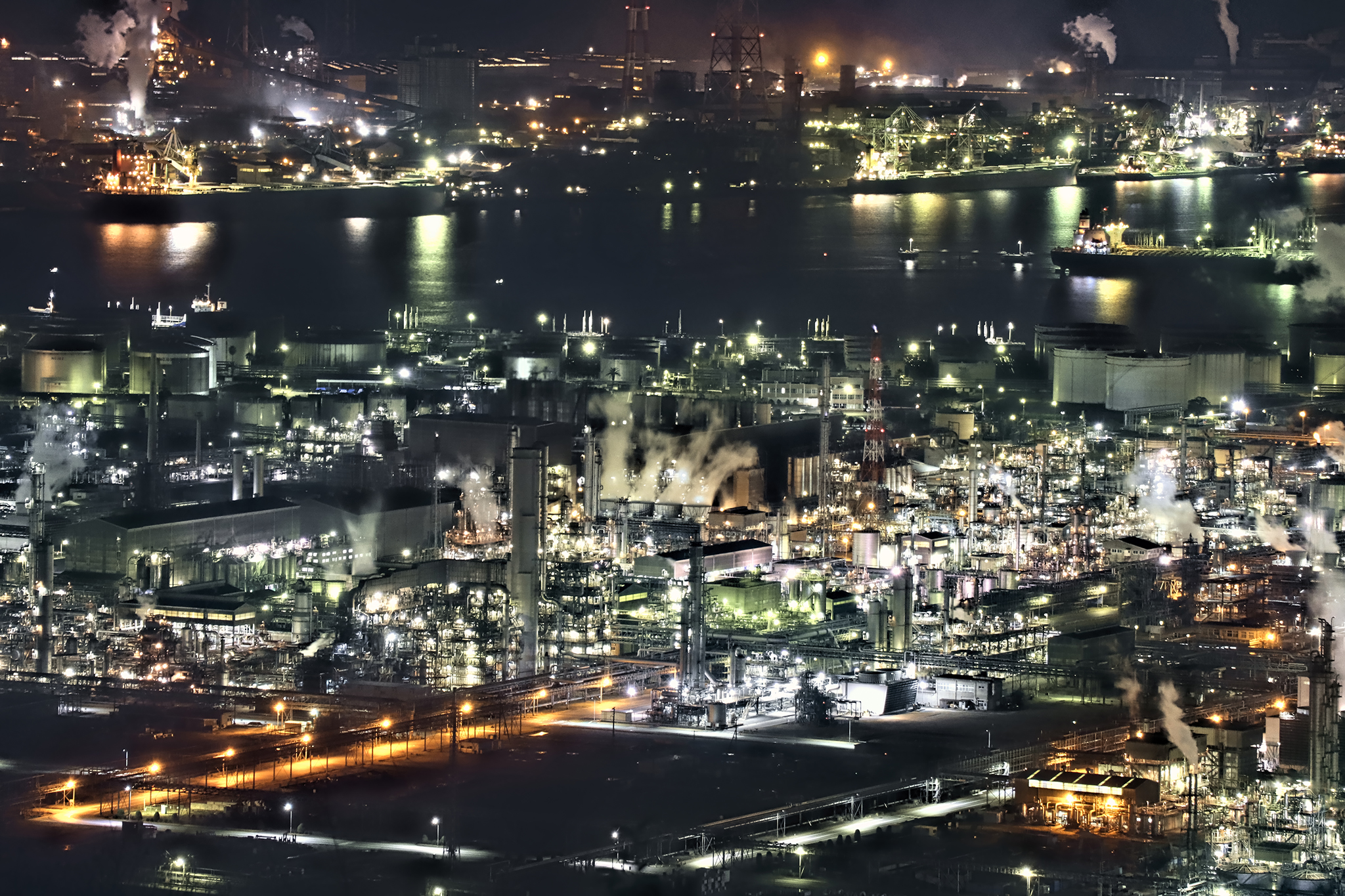 岡山県倉敷市水島コンビナートの工場夜景 フリー 無料 写真素材 ダウンロード Blue Green